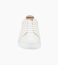 Social Sneaker in White