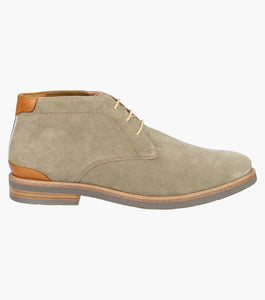 Highland Chukka in Stone Suede
