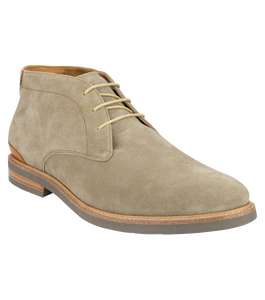 Highland Chukka in Stone Suede